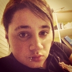 Perfil de Yvonnette